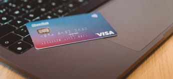 Russische Exilanten von EU-Sanktionen betroffen | The Bell